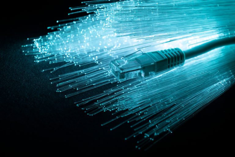 Kabel fiber optic