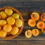 Buah aprikot