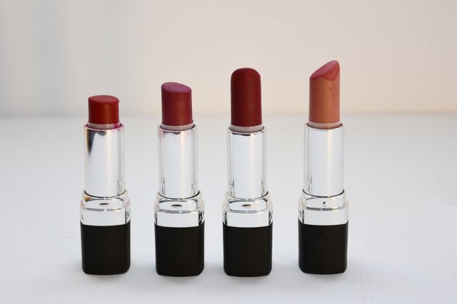 shade lipstick