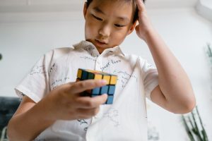 Bermain Rubik